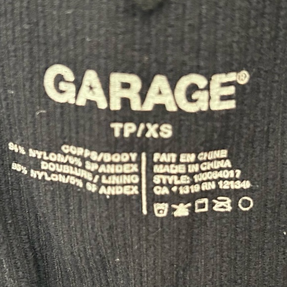 Garage black ribbed athletic top - Picture 2 of 2